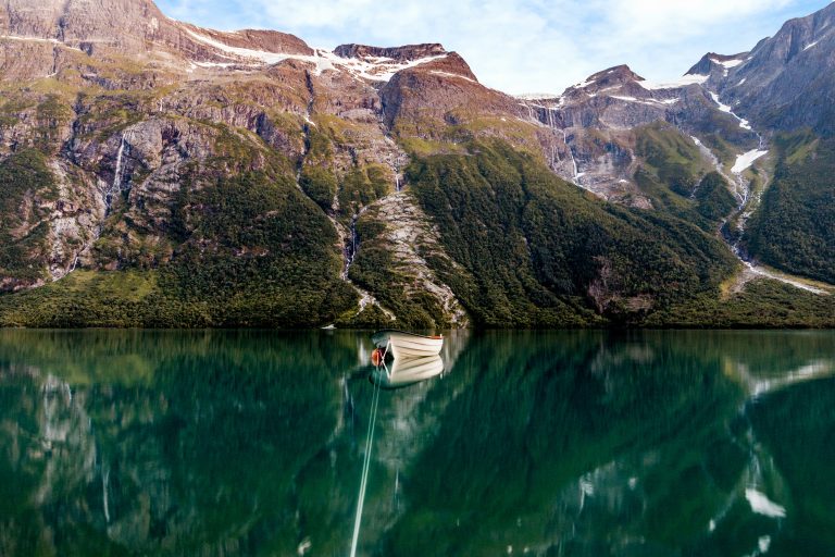 Barco · Fiordos Noruegos a Medida