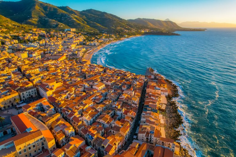 Vista aérea · Sicilia, Capri y la Fantasía de la Costa Amalfitana